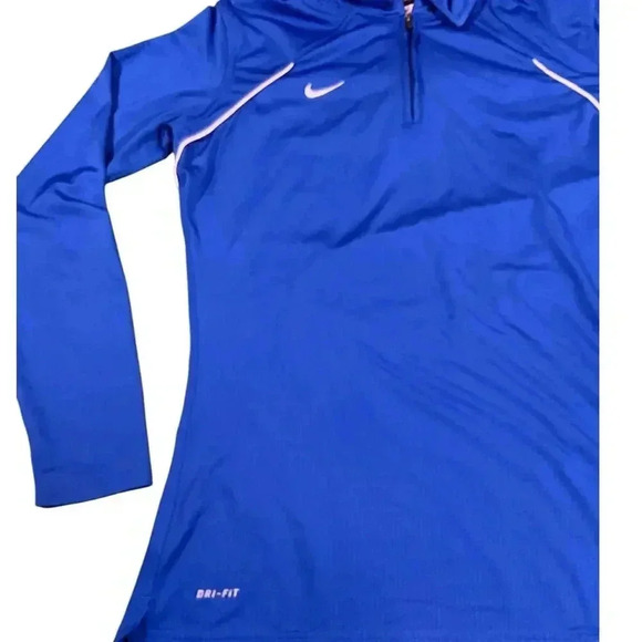 Nike Dri-Fit Women's Size S Blue Active 1/2 Zip Pullover Top With 13 Patch Used - Picture 7 of 11